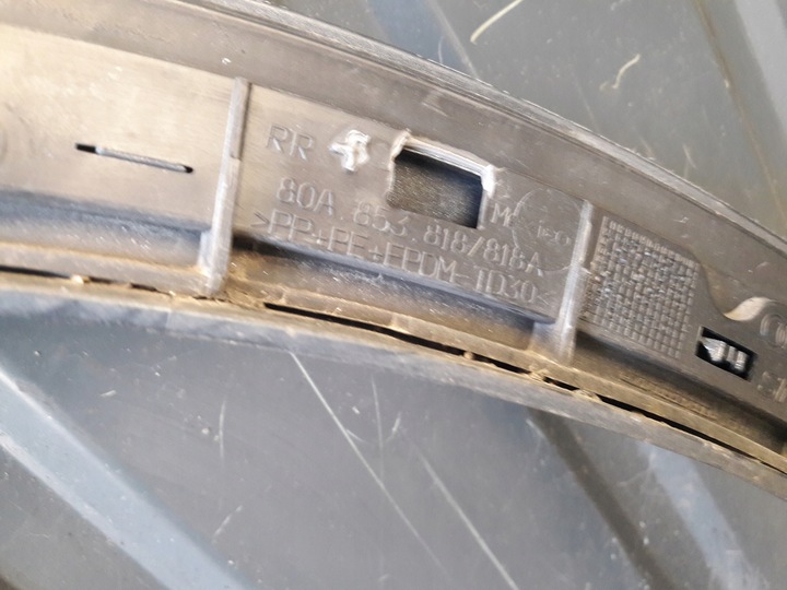 фото №9, 80a853818a права планка крила audi q5 80a сірий