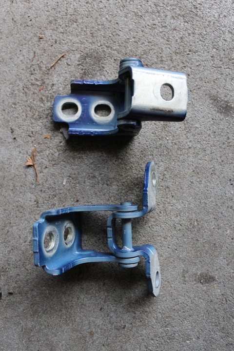 фото №1, Renault twingo iii петлі двері праві зад telnf smart forfour