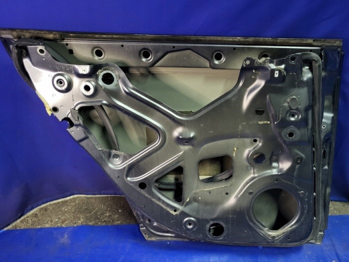 фото №6, Двері лівий зад audi a4 b7