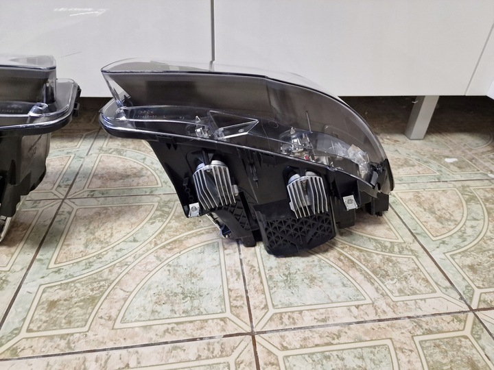 фото №12, Bmw f10 bixenon адаптивний lci фари крутильні