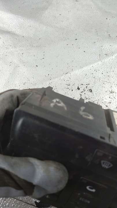 фото №4, Панель кондиционера audi c5 98r 2.5d sedan