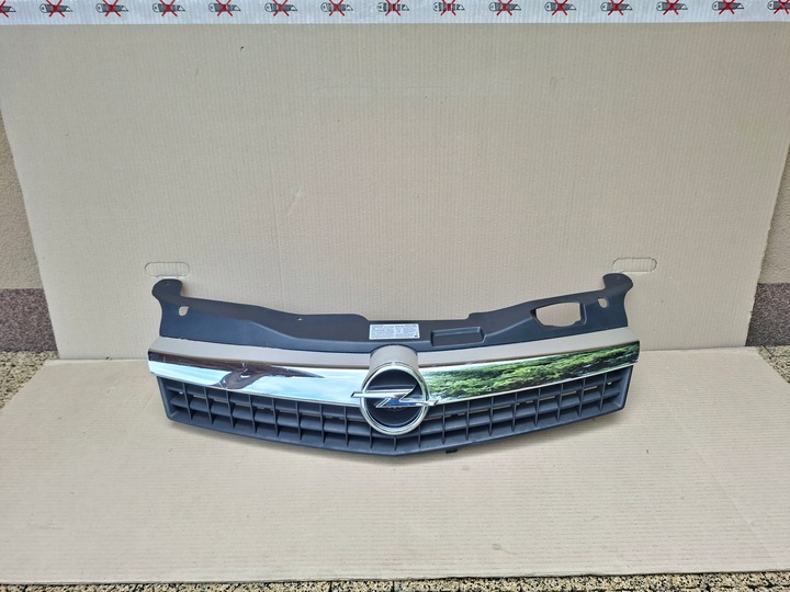 фото №1, Решітка радіатора решітка хром opel astra h gtc