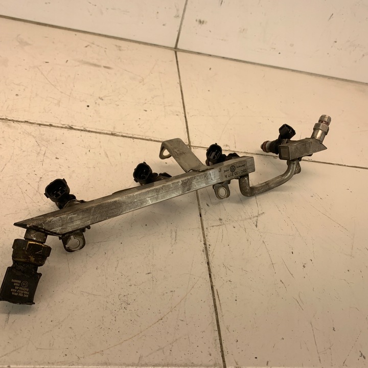 фото №12, Комплект инжекторов 4szt планка впрыскивающий vw passat b7 3a 1.4 tsi cdg 12r