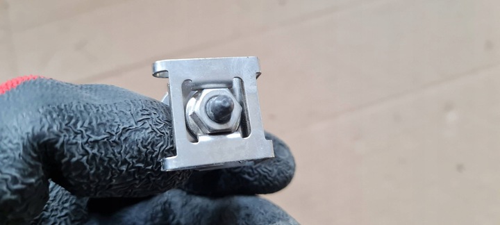 фото №5, Q3 83a винт регулирующая лампы перед 4g8806305