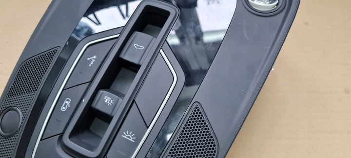 фото №9, Sq7 4m q7 лампа потолок корпус na запчасти pod люк 4m0947135cr