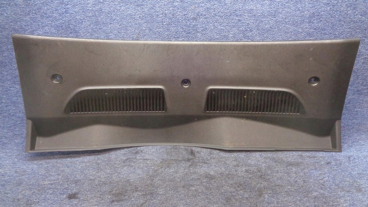 фото №1, Защита ремня заднего обивка порог багажника 1560831410 alfa romeo mito