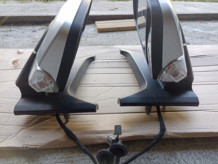 фото №15, Дзеркало зовнішні праві ліві перед 8 pin ford transit custom 16 r.