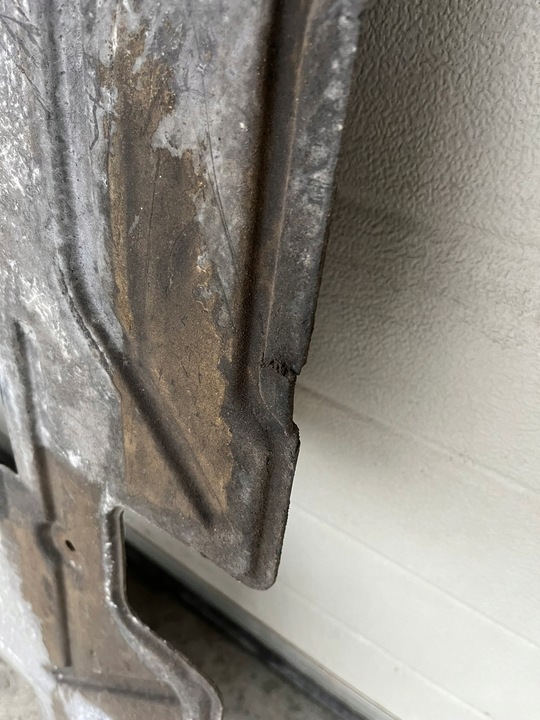 фото №6, Защита pod двигатель mercedes w124 1245241530 бензин оригинальная повреждённая