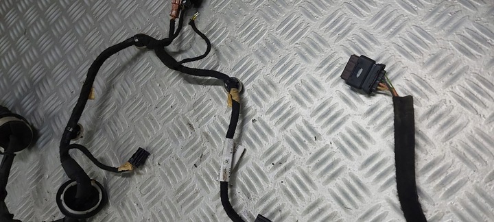 фото №5, Установка дверь правые перед peugeot 208 правые