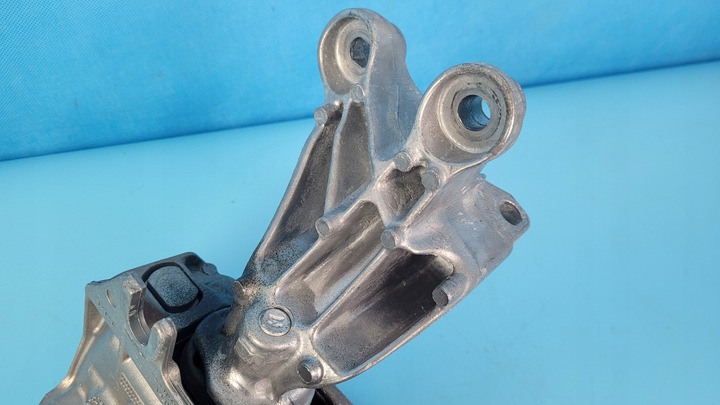 фото №7, Renault zoe ii 2023 подушка двигуна 112221884r