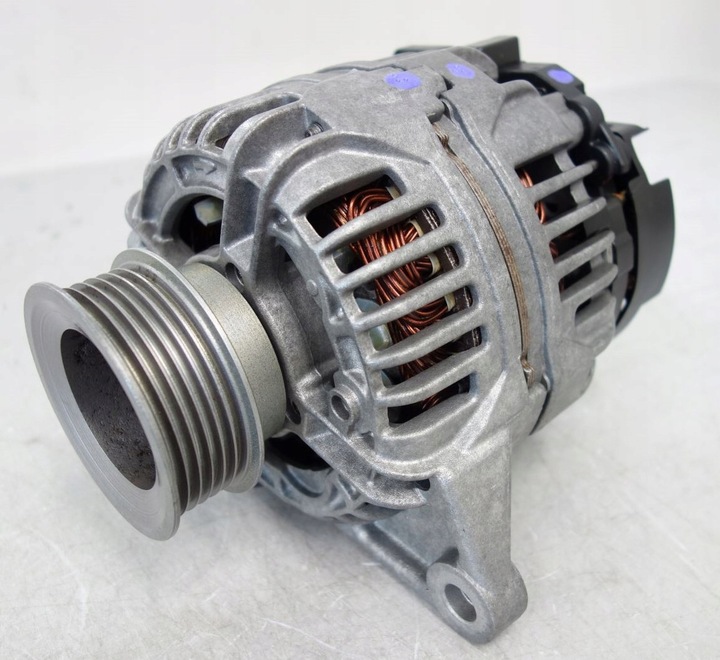 фото №1, Генератор iveco daily 3 iii 2.8 2.8hdi hdi 2.8hpi hpi 0124320001 bosch 90a