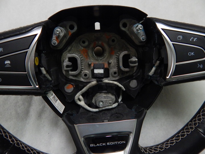 фото №11, Renault kadjar megane iv scenic iv - руль чёрный edition 484004997r