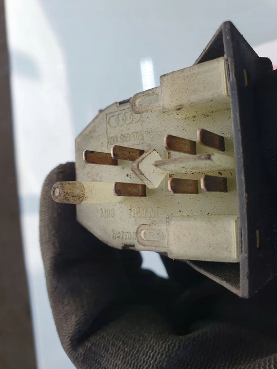 фото №8, Audi 80 90 s2 b4 1993 кнопка регулировка зеркал боковых