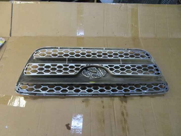 фото №11, Решітка радіатора решітка hyundai santa fe ii 06r 86561-2b010