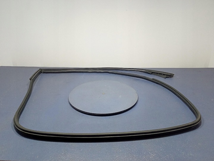 фото №5, Alfa romeo brera 05-10 прокладка дверь правых правая