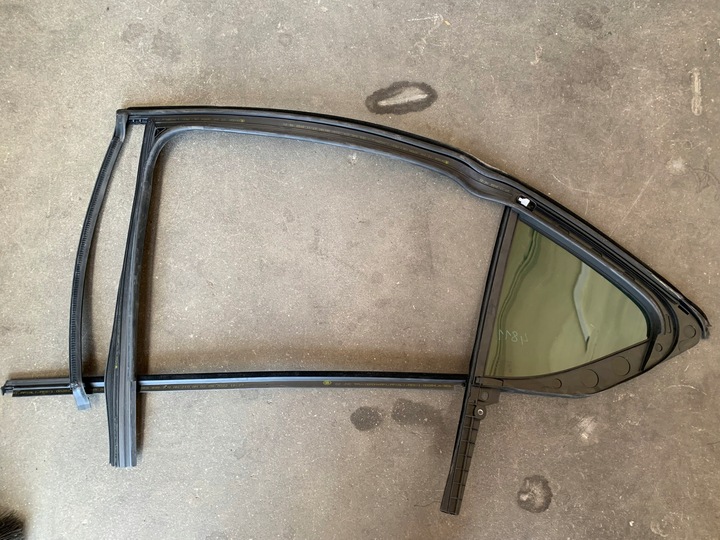 фото №5, Skoda octavia iv скло двері праві зад трикутник 5e6845209 2022