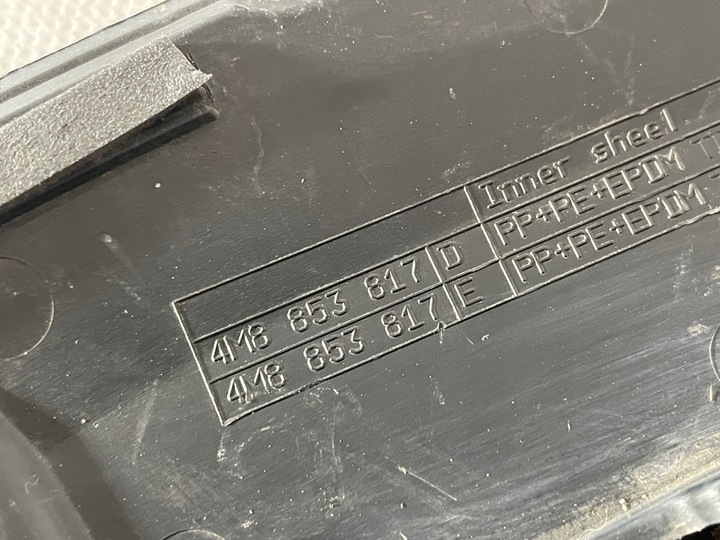 фото №9, Планка крила лівий зад audi q8