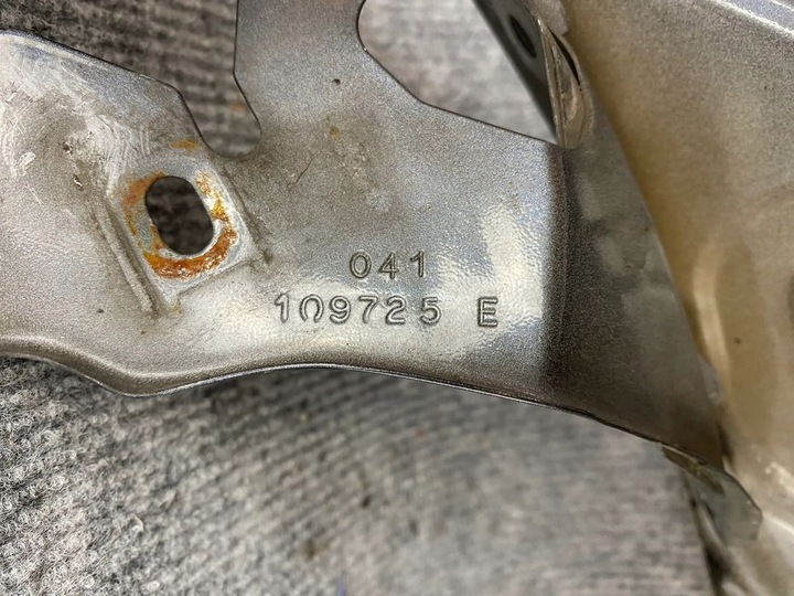 фото №14, Крило перед переднє праві - tesla модель 3 17-23