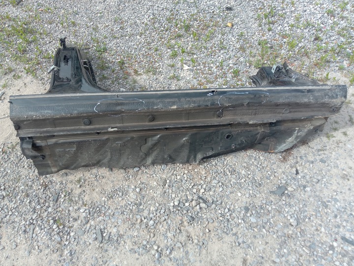 фото №7, Audi a4 b9 правая ножка стойка четверти правые перед