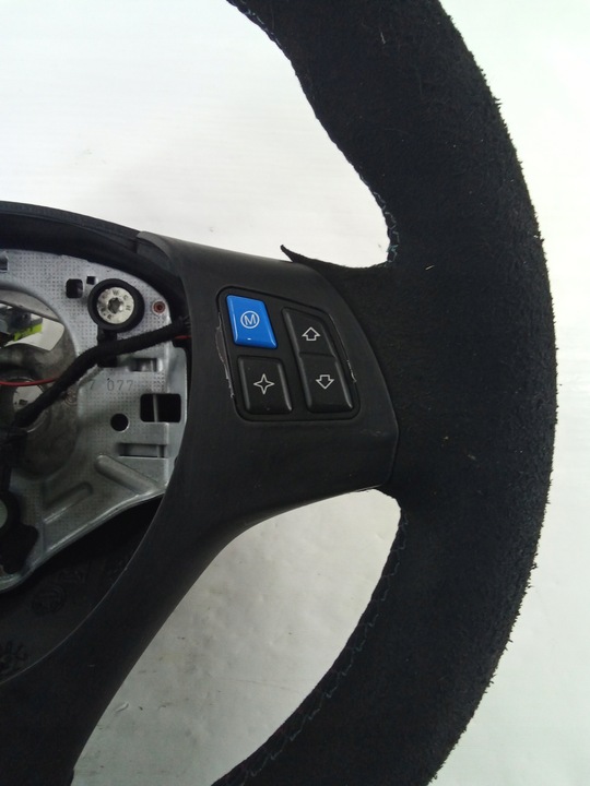 фото №4, G55 кермо bmw e90 м-пакет алькантара