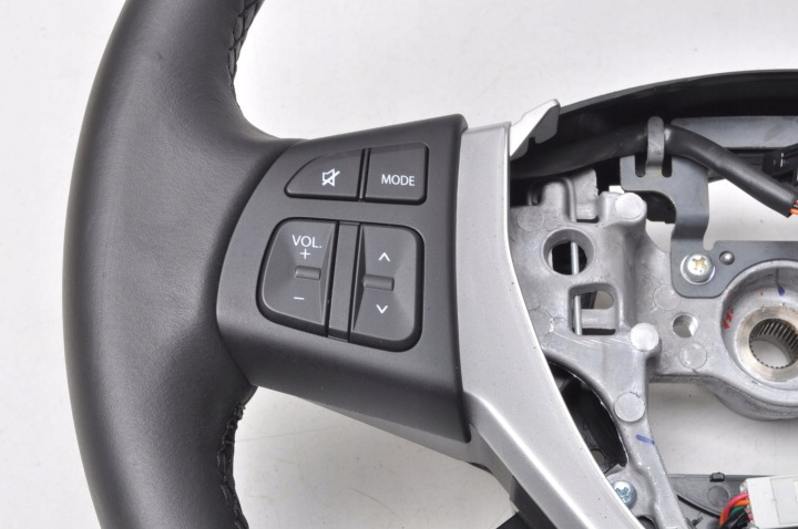 фото №8, Suzuki s-cross кермо шкіряний багатофункціональна 23r 49110-53s22