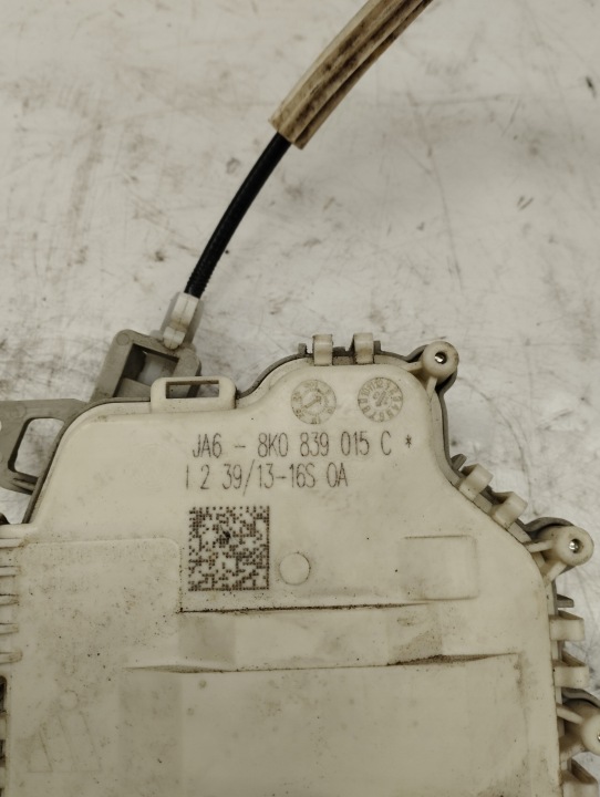 фото №11, Audi a4 b8 a5 q5 замок двери левые зад 8k0839015c