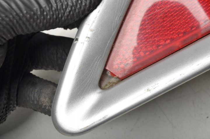 фото №9, Volvo xc70 ii відбивач бампера лівий зад 30744513 універсал