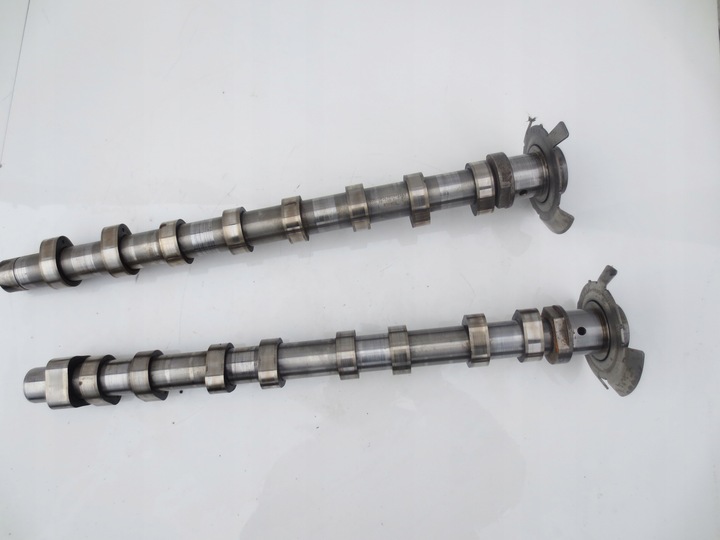 фото №1, Вал распределительный вал mercedes c-klasa w205 w212 w213 glk x204 glc x253 2.0 cgi