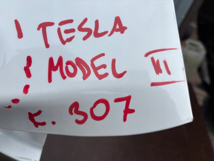 фото №7, Крышка багажника tesla модель 3 iii зад