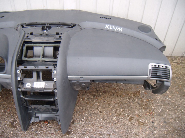 фото №7, Peugeot 407 sw консоль панель