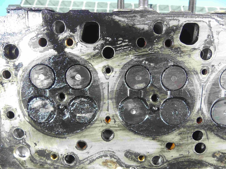 фото №9, Головка toyota avensis i t22 1cd 2,0 d4d