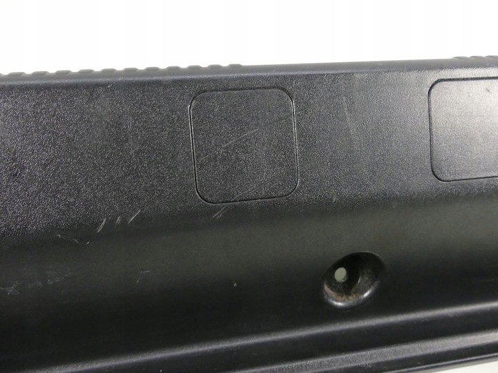 фото №7, Audi a8 d3 рестайлинг защита ремня порога замка зад