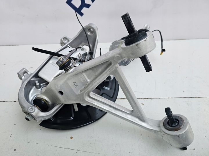 фото №9, Ferrari поворотна опора підвішування лівий перед 327363