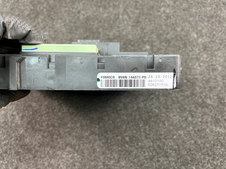 фото №5, Ford focus mk3 13r 2.0 b блок предохранителей 526271f04 bv6n-14a073-pd