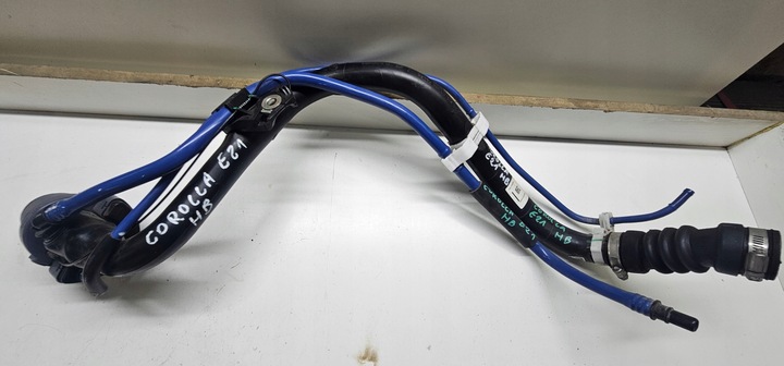 фото №13, Toyota corolla xii e21 хэтчбек hb 1.8h труба заливка заливная горловина топлива 77201-02611