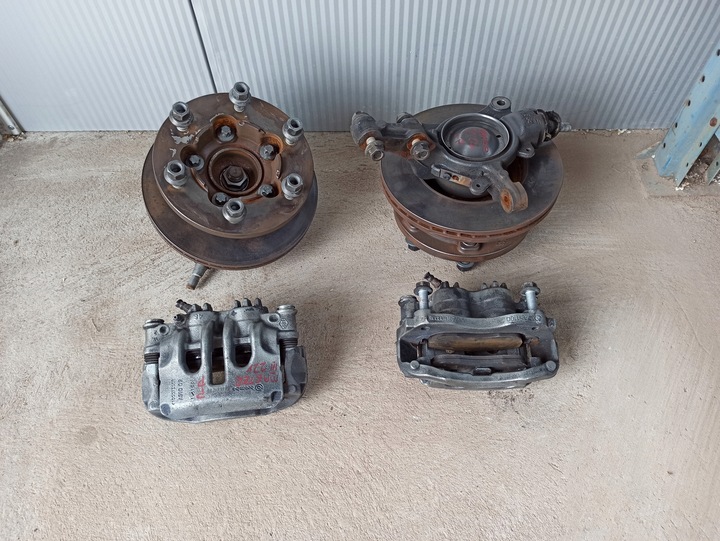 фото №9, Поворотна опора ступиця диск спарка праві перед master iii movano nv400 10+