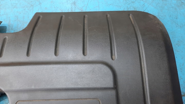 фото №4, Volvo c30 s40 v50 крышка двигателя 5m5q-6n041-ce