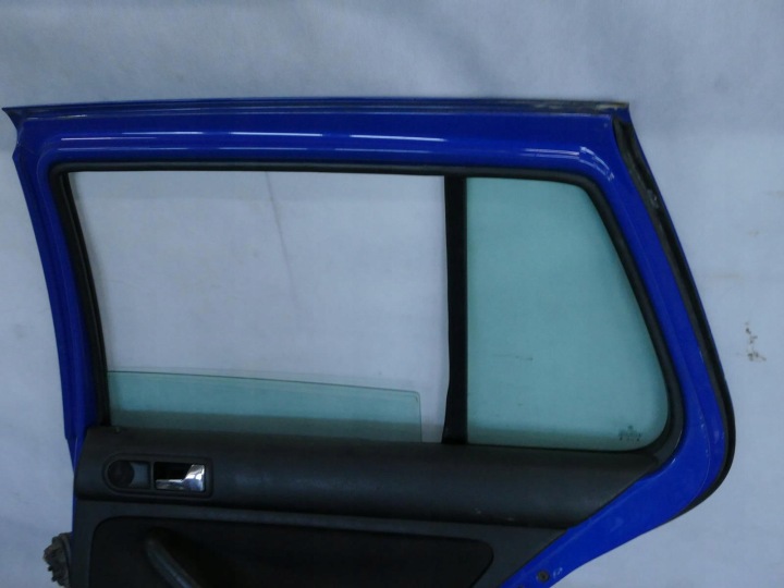 фото №11, Vw golf iv дверь правая зад задние правые lw5z 99r