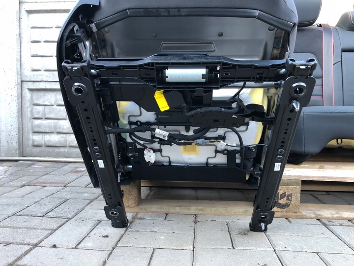 фото №10, Renault arkana rs сиденье сиденья диван