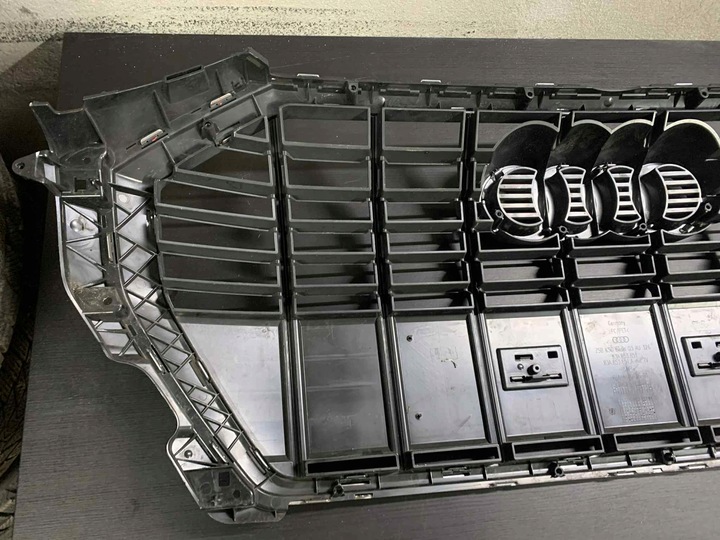 фото №9, Audi q3 ii 83a решітка радіатора решітка бампера перед передня 83a853651a