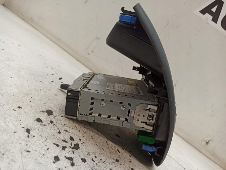 фото №9, Toyota aygo магнитола cd aux панель полка 86120-0h010
