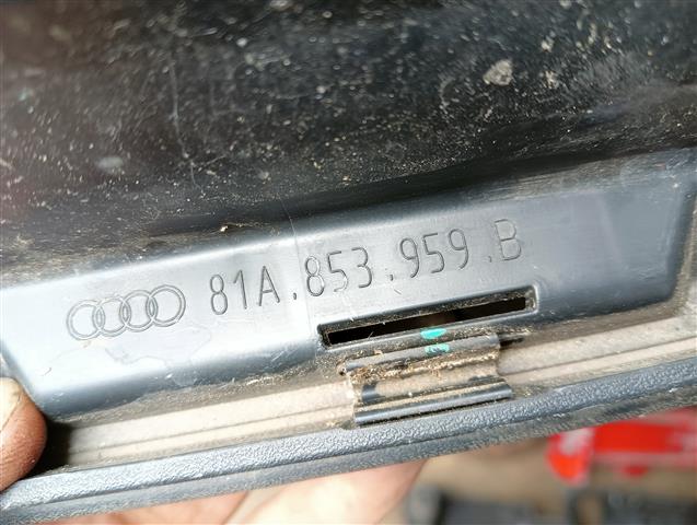 фото №10, M1 audi q2 планка двері лівий перед 81a853959b