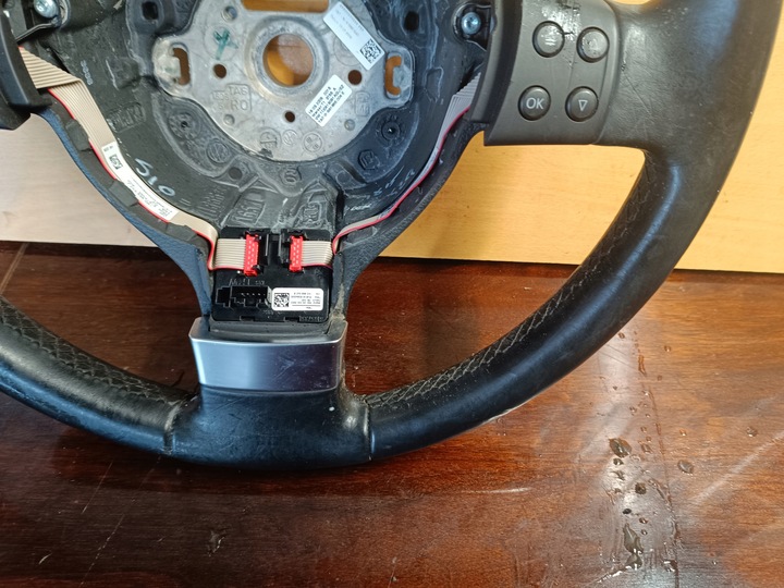 фото №5, Руль кожа многофункциональность volkswagen tiguan 1q0419091ag