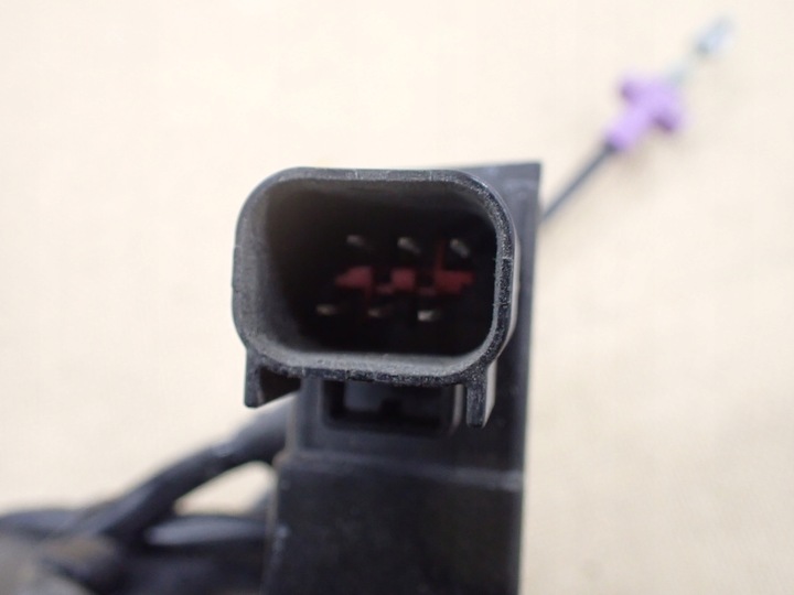 фото №9, Кріплення кузов ручка правий зад jaguar xjl 10-18