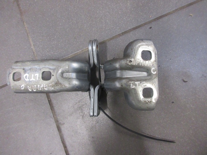 фото №5, Петля петли дверь левый зад zafira c z179