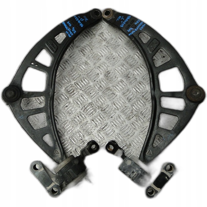 фото №1, Рычаг перед mini countryman r60 2.0tdi