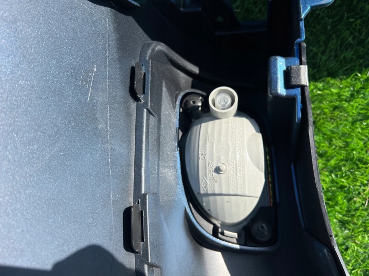 фото №10, Renault kangoo бампер заднее новый комплектный pdc 8200436723