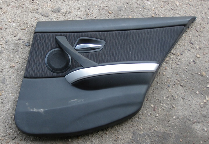фото №1, Bmw e91 2.0 d 09r боковина оббивка двері правий зад