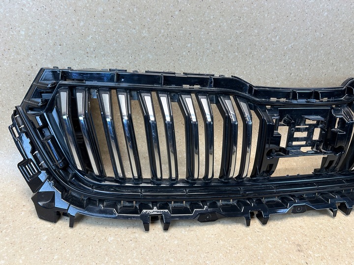 фото №2, Решётка радиатора решётка skoda kodiaq рестайлинг 565853653j