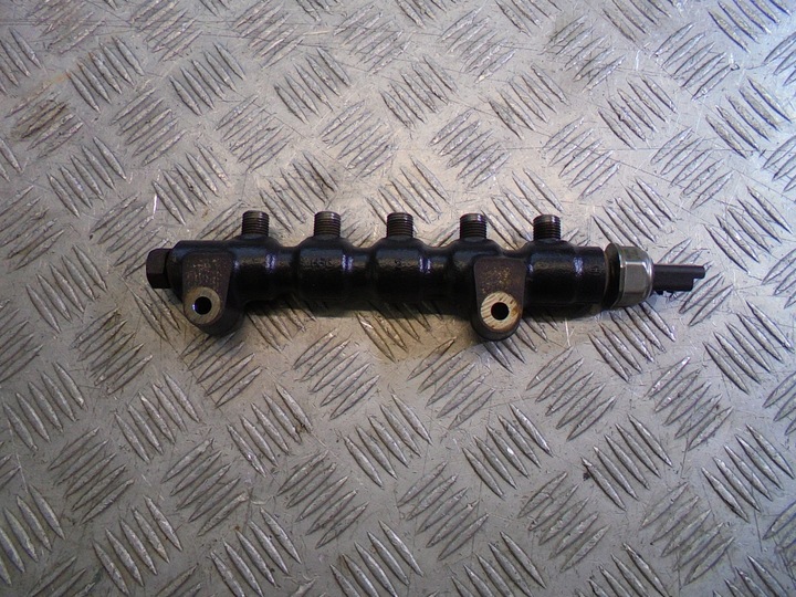 фото №1, Планка вприскувальний 9654592680 mazda 3 i bk 1.6citd